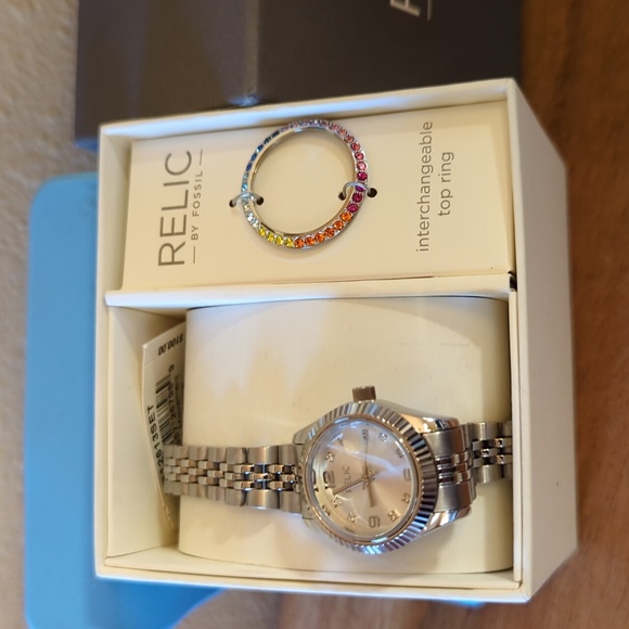 Relic by Fossil ladies watch - Picture 1 of 3